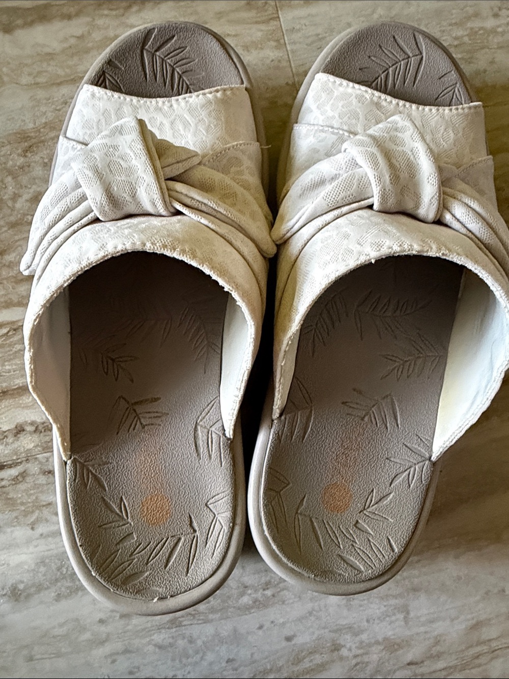 Bzees Knotted Slide Sandals in Cream